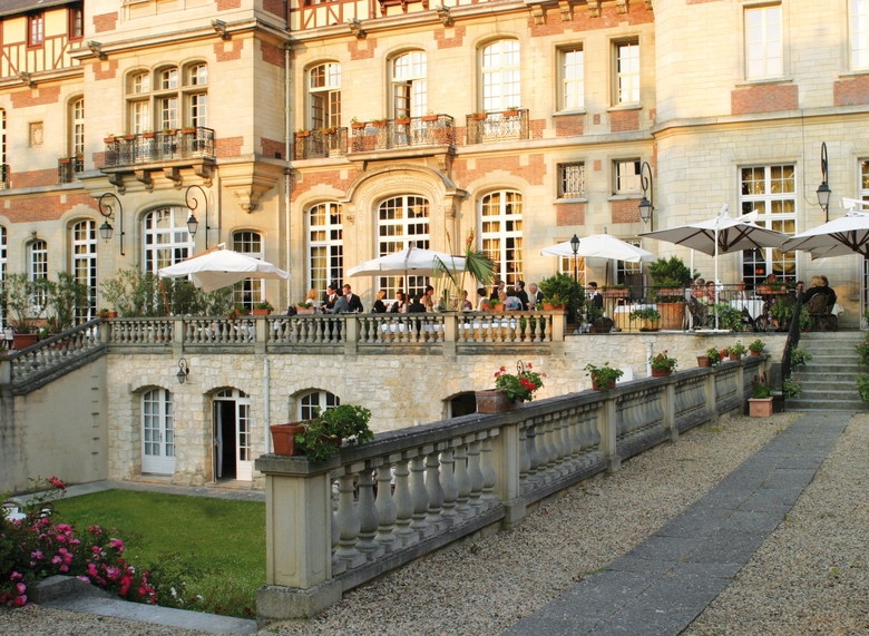 Hotel Ch�teau De Montvillargenne