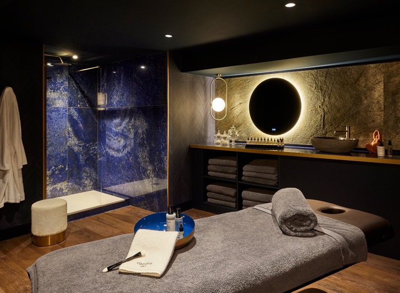 Hotel Ch�teau De Montvillargenne