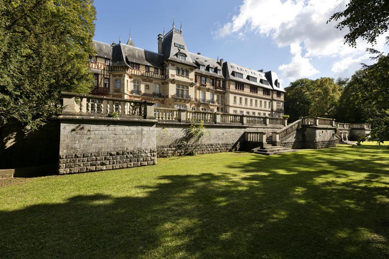 Hotel Ch�teau De Montvillargenne