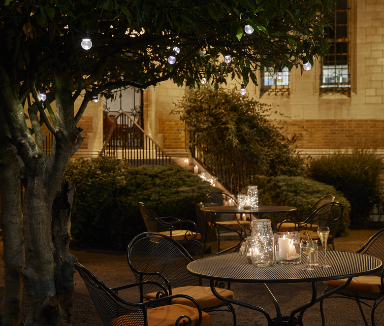 Hotel Ch�teau De Montvillargenne