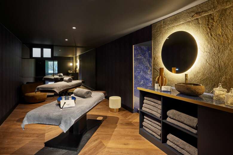 Hotel Ch�teau De Montvillargenne