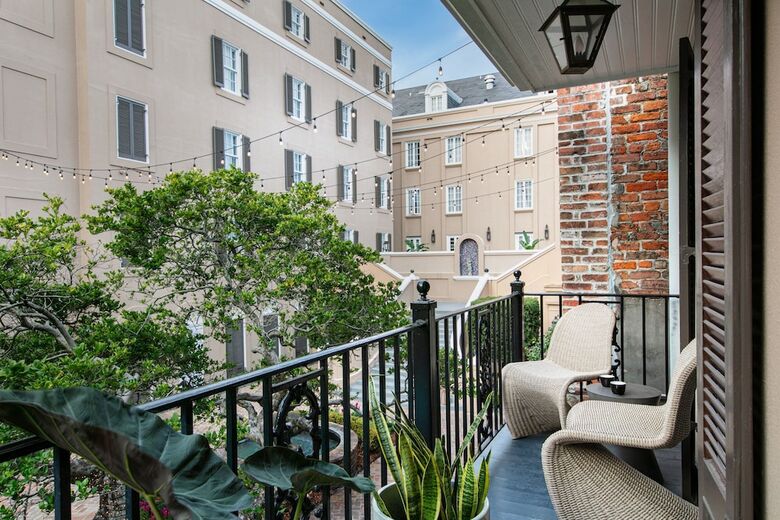 Hotel De La Poste - French Quarter, A Renaissance Hotel