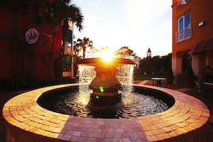 Hotel Carillon Beach Resort Inn