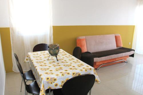 Tina Apartments