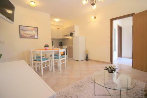 Apartment Porec, Mirna River 13