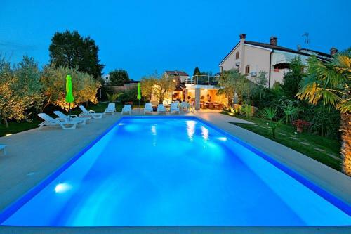 Apartment Porec, Mirna River 13