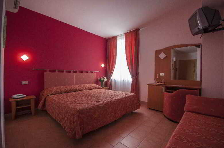 Hotel Villa Paradiso Village