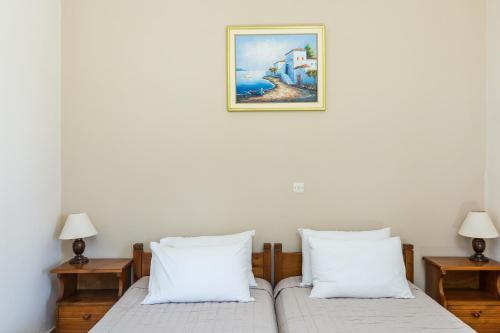 Santa Maria Studios & Apartments