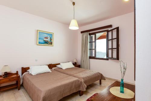 Santa Maria Studios & Apartments