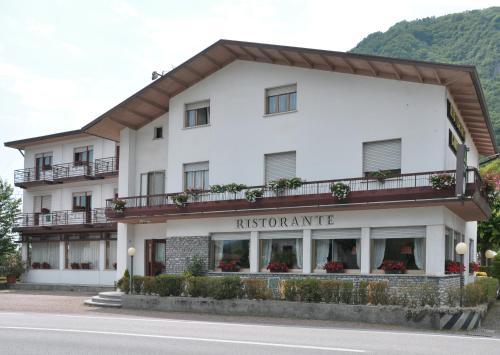 Hotel Albergo Ristorante Cima I Pra'