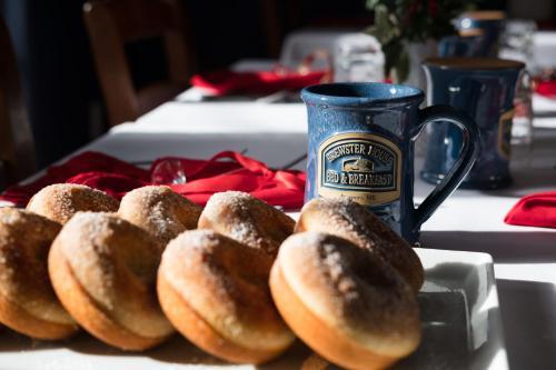 Brewster House Bed & Breakfast