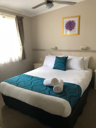 Pleasurelea Tourist Resort & Caravan Park