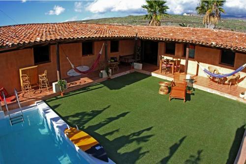 Albergue Twinfin Surf Camp