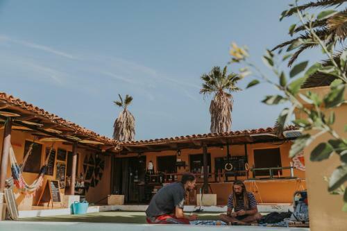 Albergue Twinfin Surf Camp