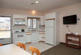 Hotel Green Harbor Resort
