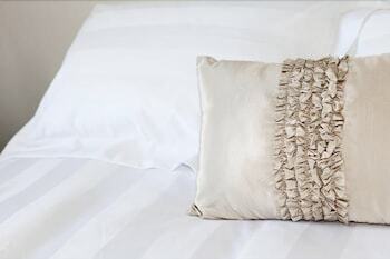 Albany Central Apartments