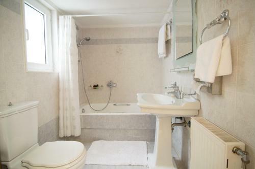 Hostal Pension Kynaitha Papastavrou