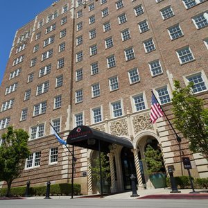 Ambassador Hotel Tulsa, Autograph Collection
