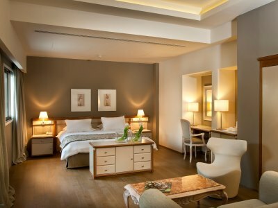 Alasia Hotel