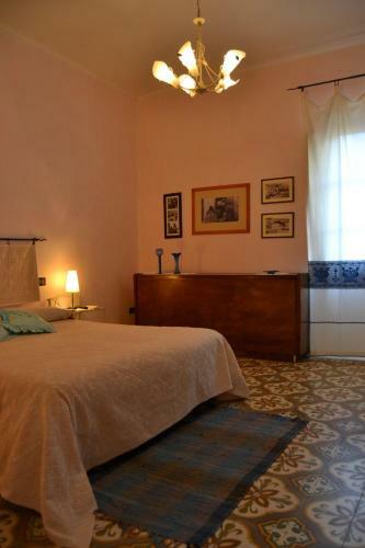 Hostal S'attobiu B&B And Guest-houses