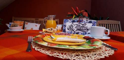 Hostal S'attobiu B&B And Guest-houses
