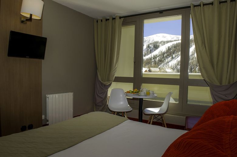 Hotel Club Du Soleil Le Pas Du Loup