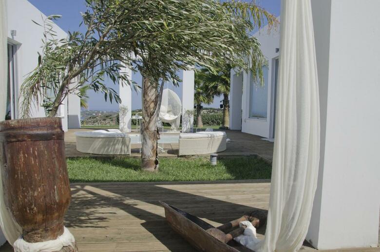 Villa Reveli Estate