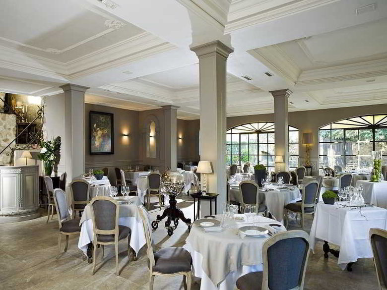 Hotel Chateau De Rochegude