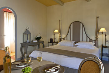 Hotel Chateau De Rochegude