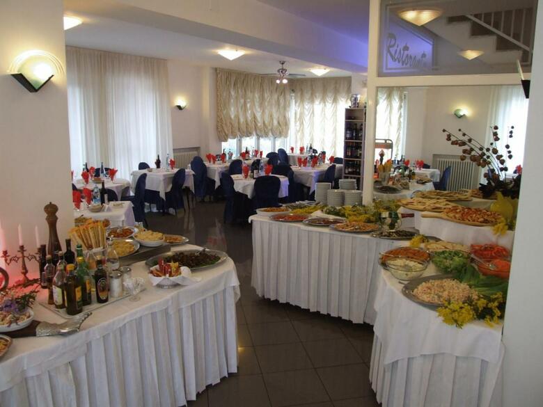 Hotel Mediterraneo Nihotels