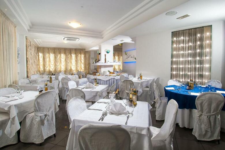 Hotel Mediterraneo Nihotels