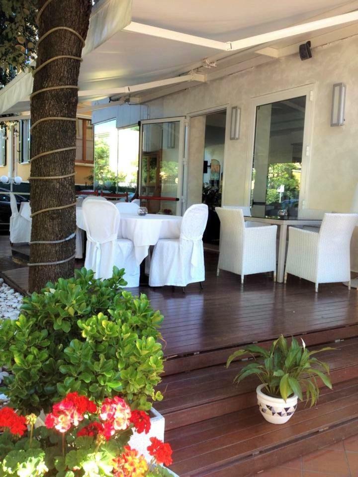 Hotel Mediterraneo Nihotels