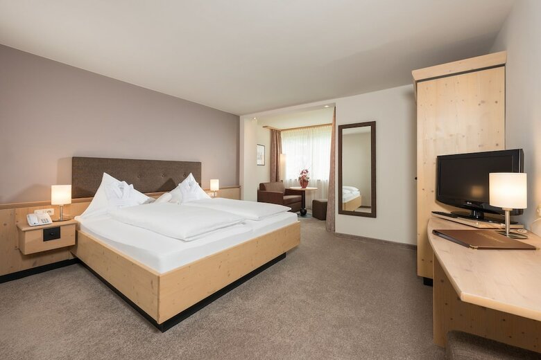 Hotel Schweizerhof Kitzb�hel - Sport & Beautyhotel