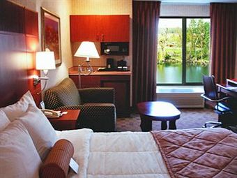 Clarion Hotel Portland Airport