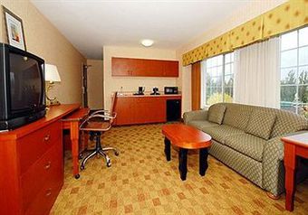 Clarion Hotel Portland Airport