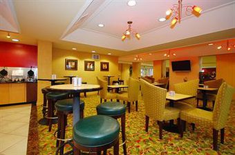 Clarion Hotel Portland Airport