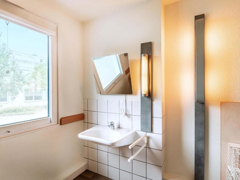 B&B Hotel Freiburg-west