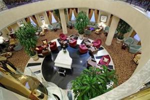 Hotel Donbass Palace