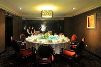 The Riverside Fairmont Hotel Sichuan