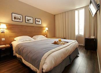Hotel Kyriad Paris La D�fense
