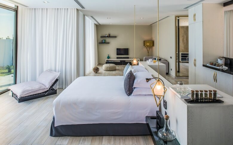 Hotel Zaya Nurai Island Resort