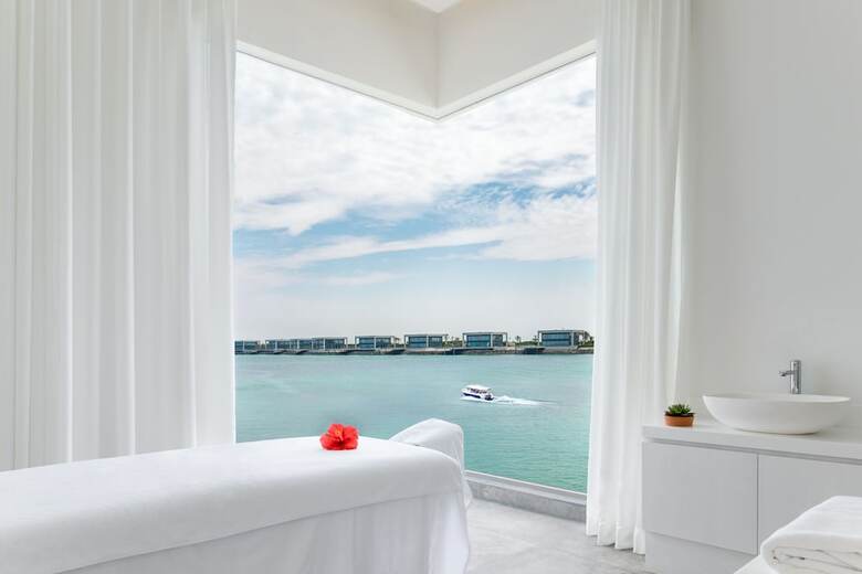 Hotel Zaya Nurai Island Resort