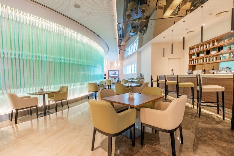 Hotel Grand Millennium Al Wahda Abu Dhabi