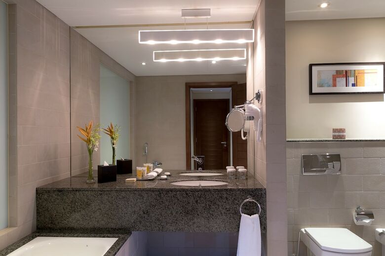 Hotel Grand Millennium Al Wahda Abu Dhabi