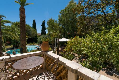 Hotel H�tel De Charme Villa Roseraie