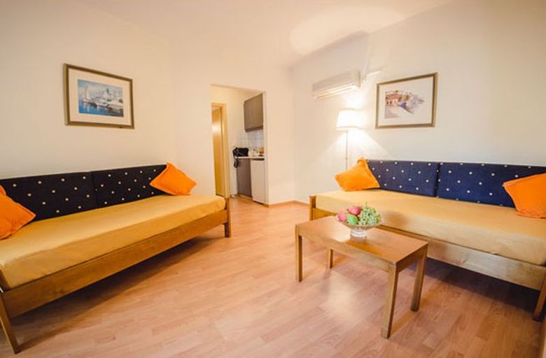 Hotel Faedra Beach