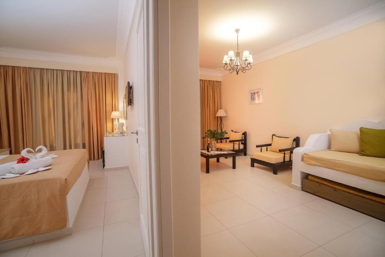 Hotel Sellada Beach
