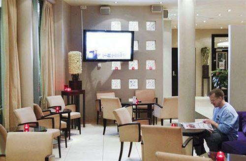 Clarion Collection Hotel Aurora