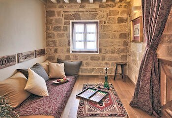 Hotel K�kkini Porta Rossa