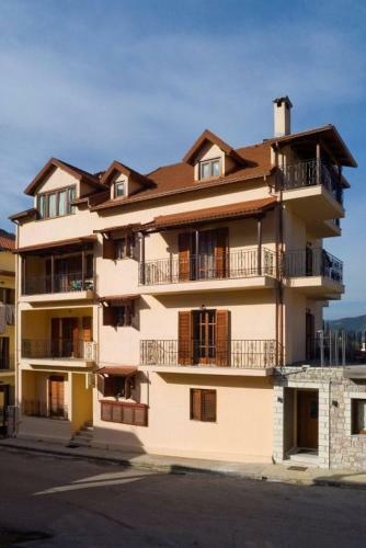 Hostal Krinides